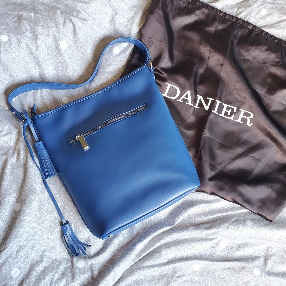 Danier Leather purse